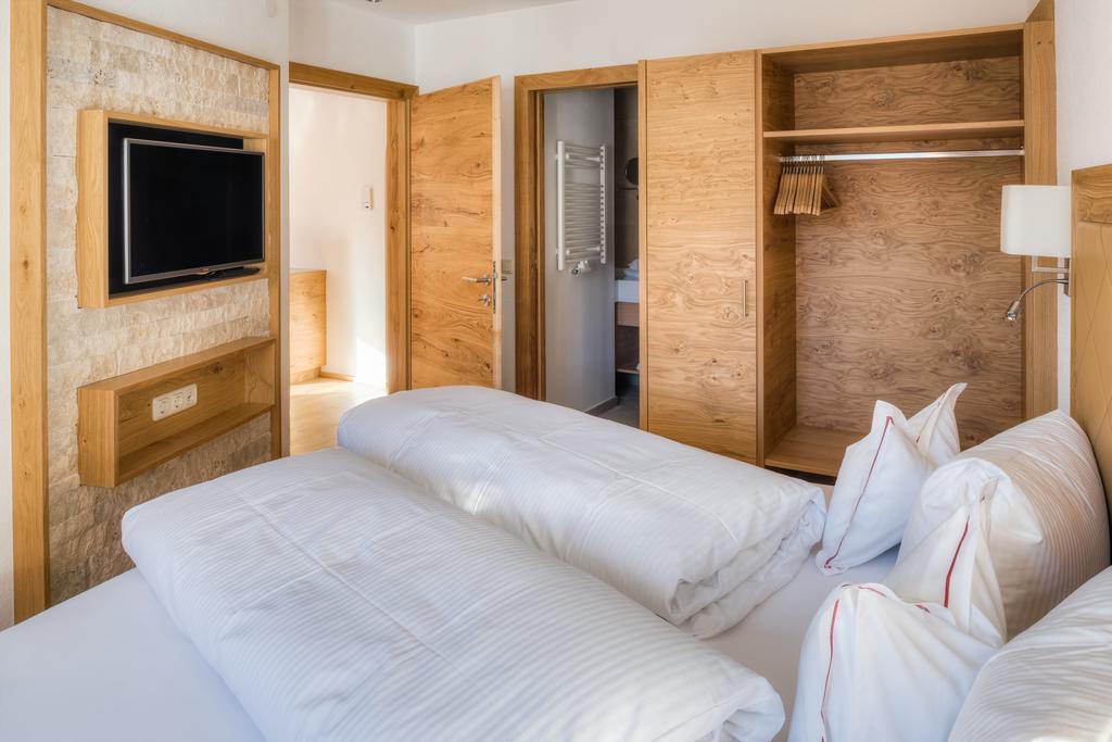 ザーファウスBischoferhausアパートメント 部屋 写真